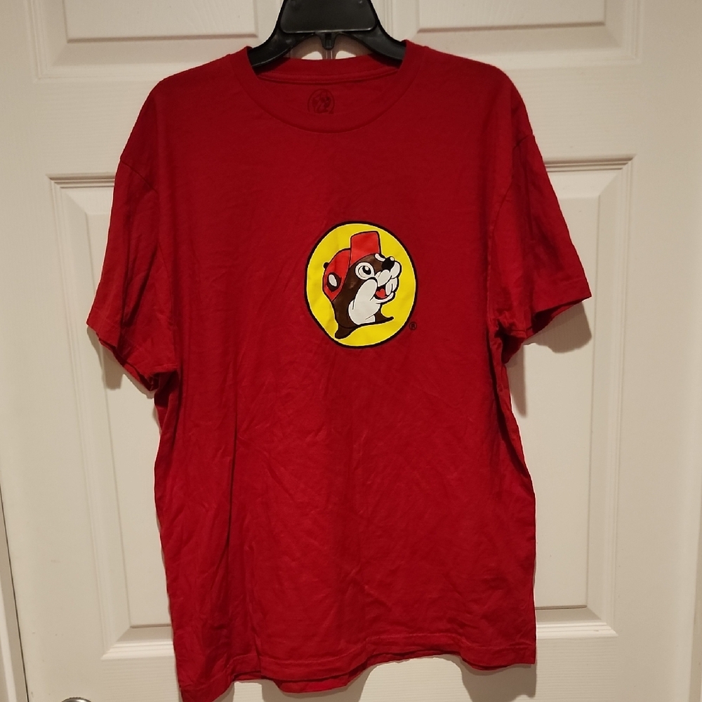 Buc-ee's Red Graphic T-Shirt with Cartoon Logo